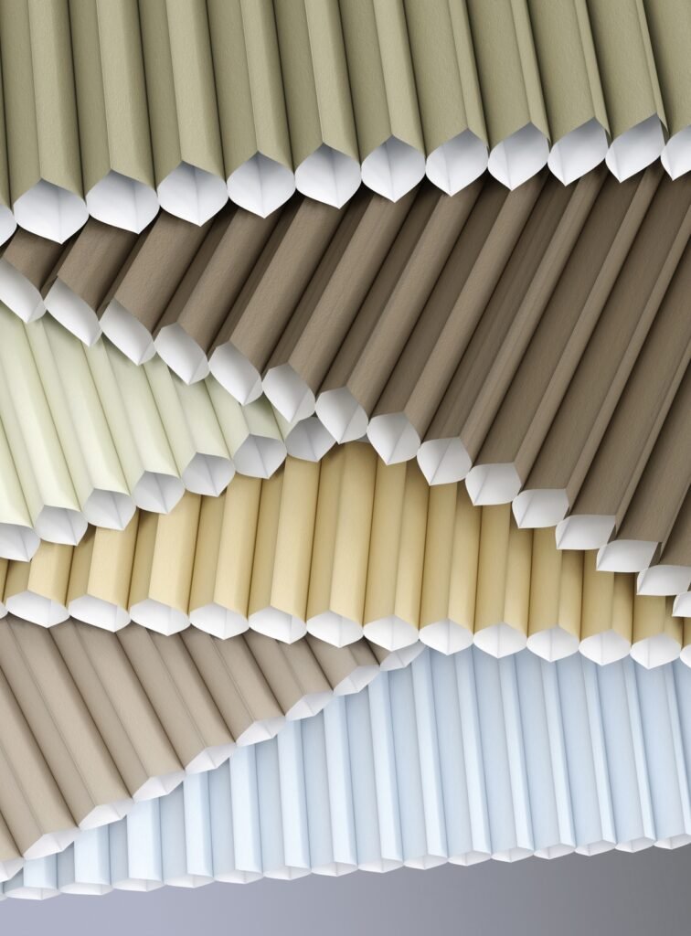 Energy-saving window blinds