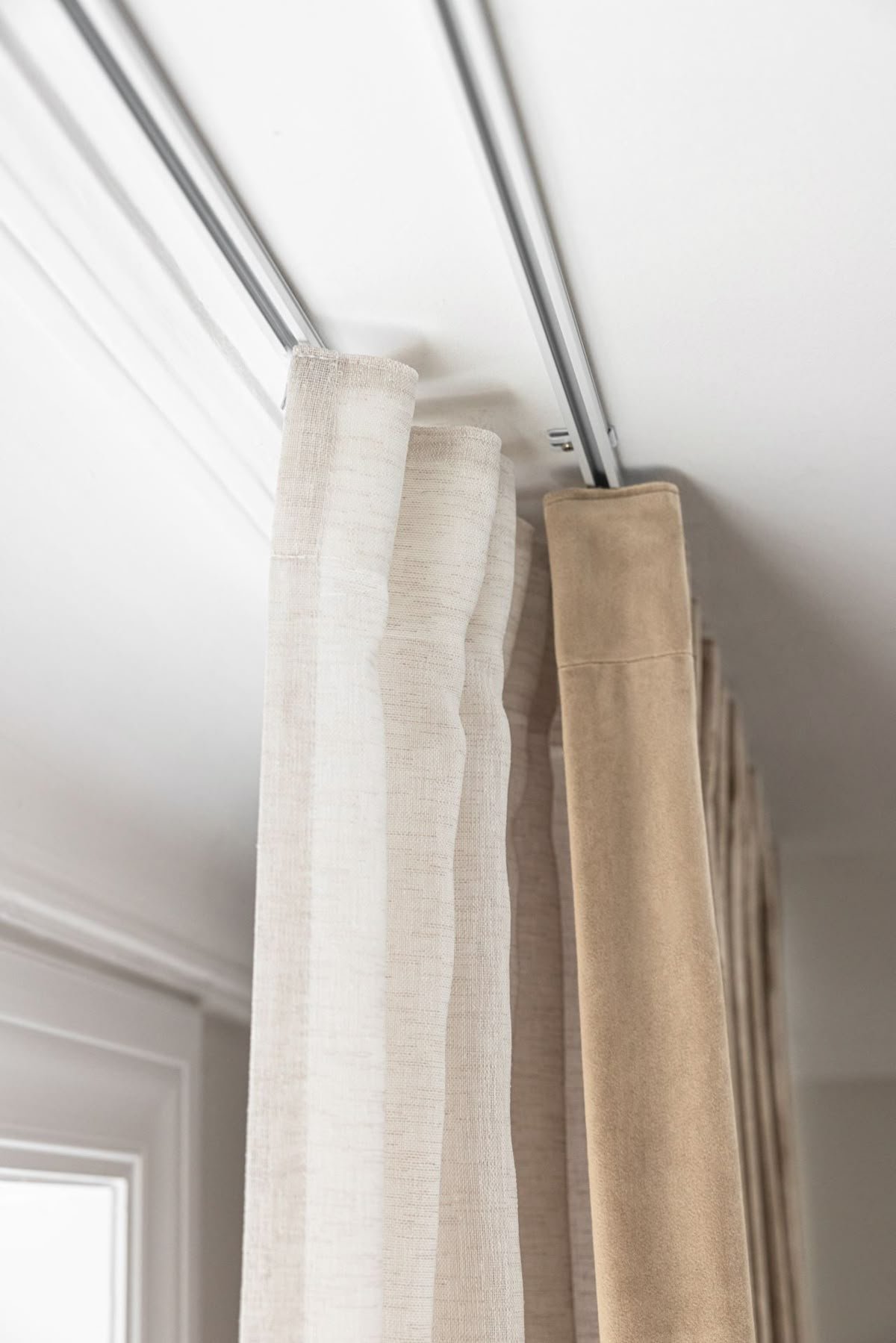 What Are the Benefits of Installing Double Curtain Rails?