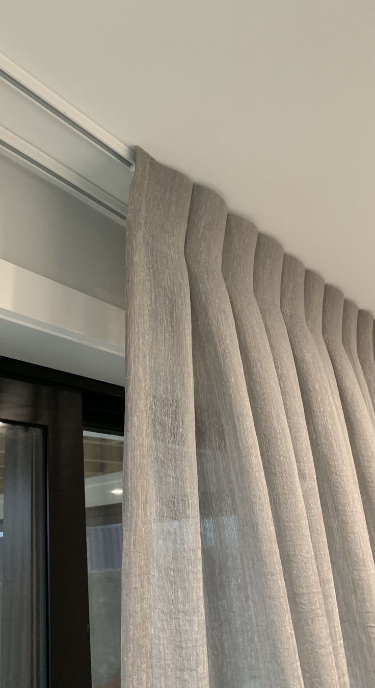 How to Choose the Right Double Curtain Rail for Your Space?