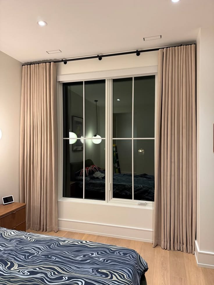 flexible curtain rail