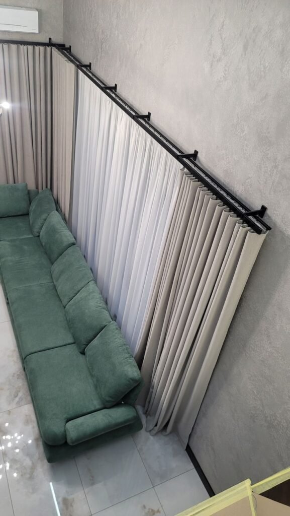 Why Choose Amira Curtains for Curtain Hanging Services in Johor Bahru? 