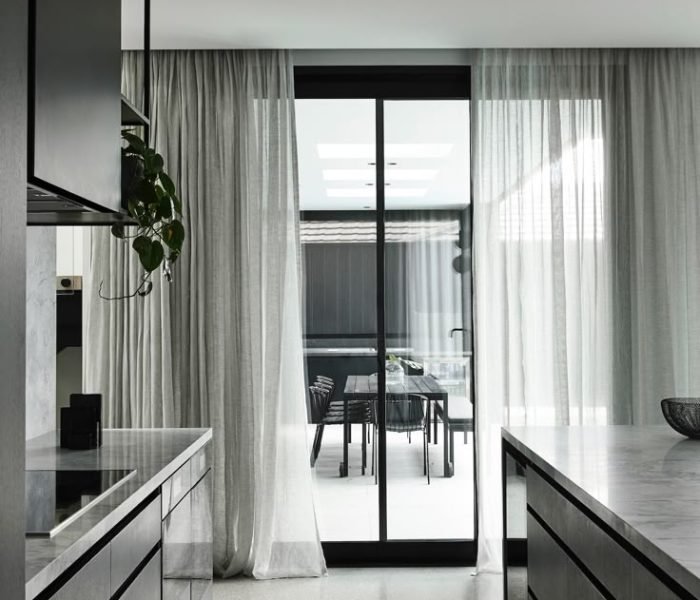 Premium Curtain Fabrics for Long-Lasting Beauty & Durability